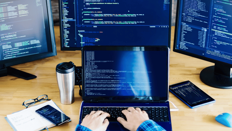 Arquitetura de software: Entenda como escolhas iniciais podem comprometer a escalabilidade de um sistema Jean Pierre Lessa e Santos Ferreira